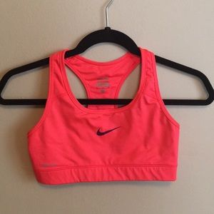 Nike Pro Sports Bra